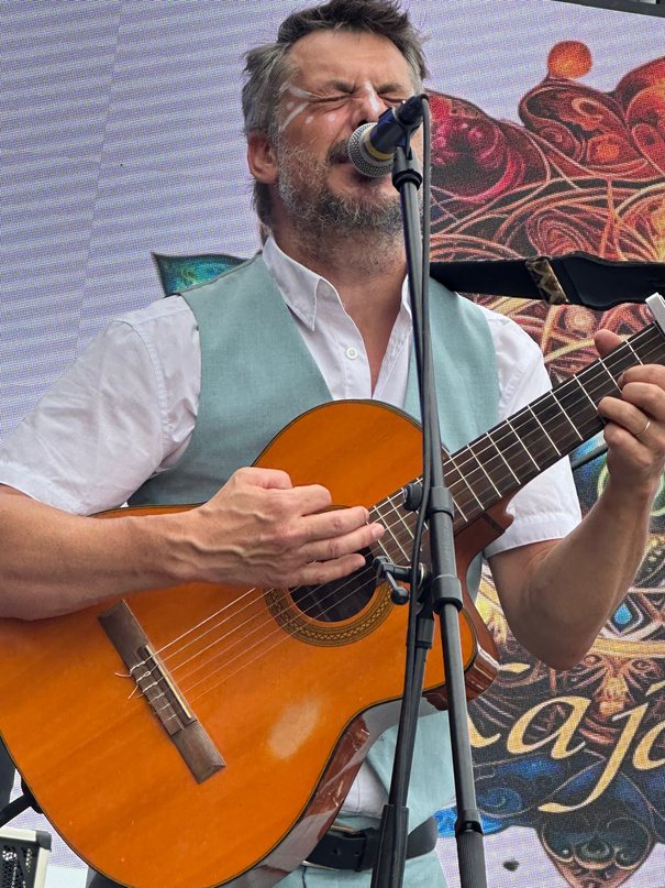 Christophe Parra à la guitare